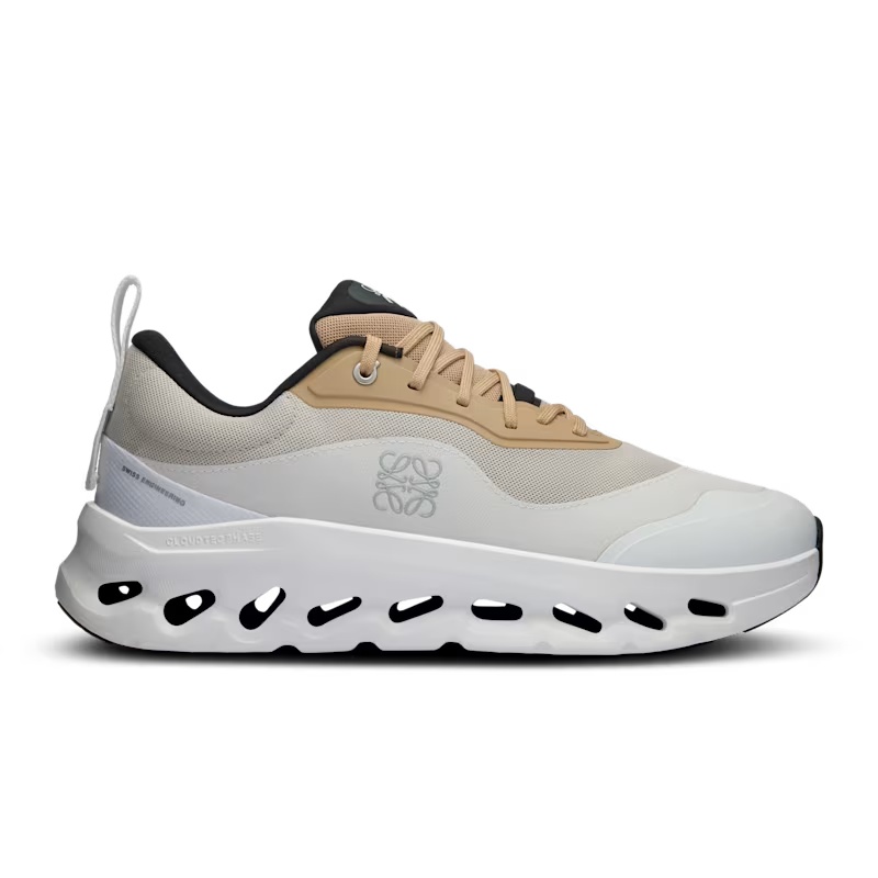 On Original  Running Cloudtilt 2 LOEWE Tan White