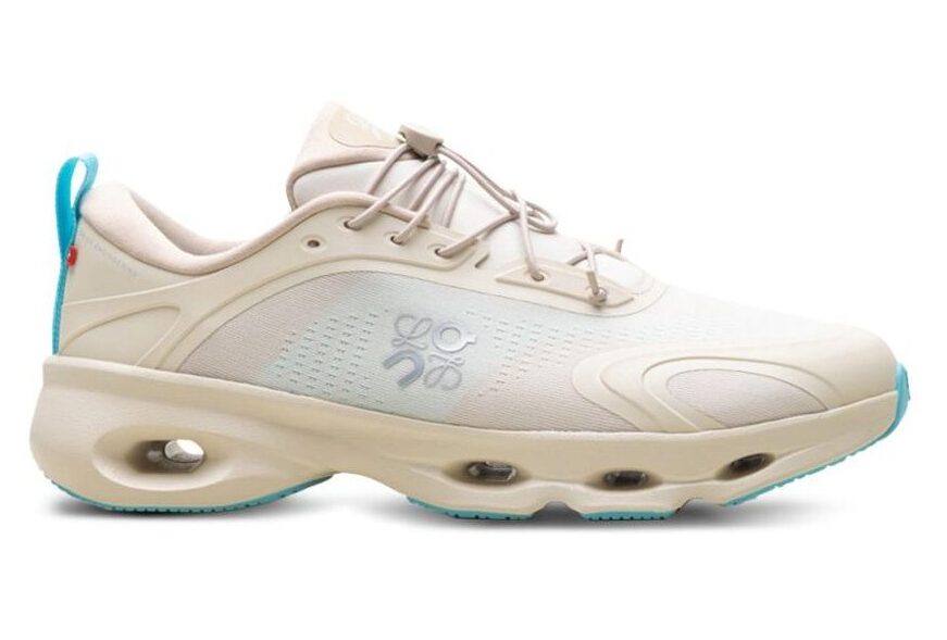 On x Loewe Cloudsolo “ Sand Bige“