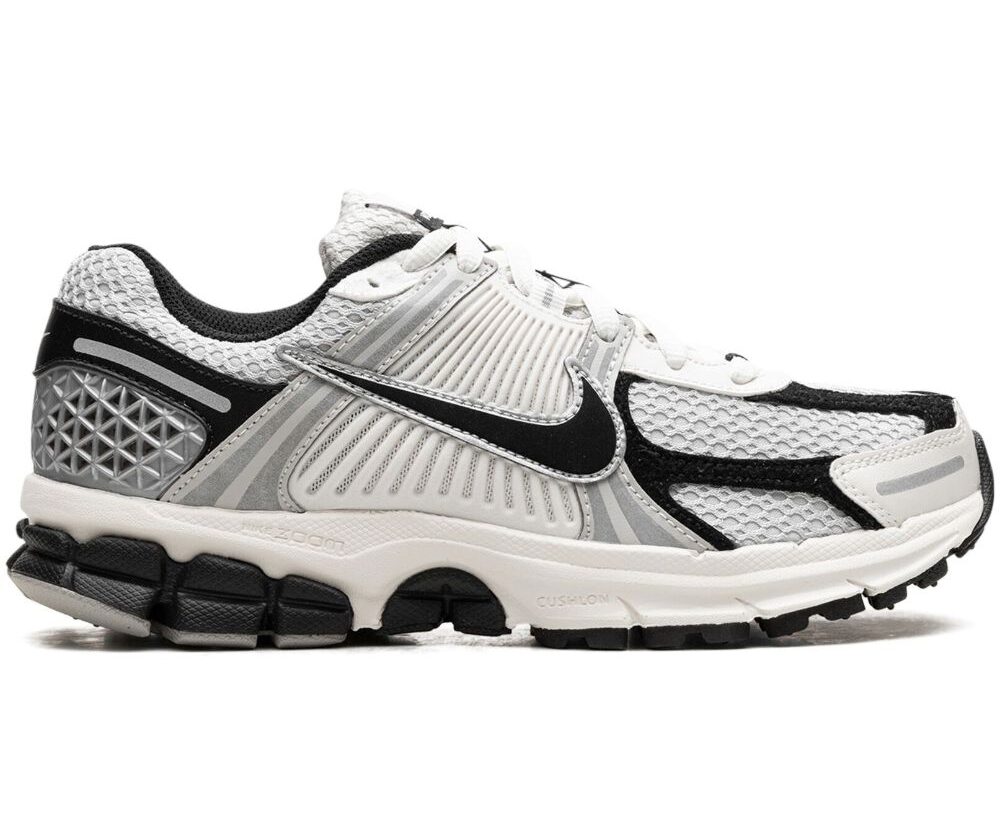 Nike Zoom Vomero 5  Photon Dust Black